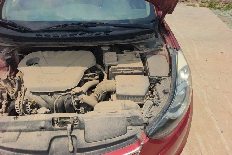Used Hyundai Elantra (5th Generation / Langdong) 2012 1.6L Manual Leading Model Engine Bay Left