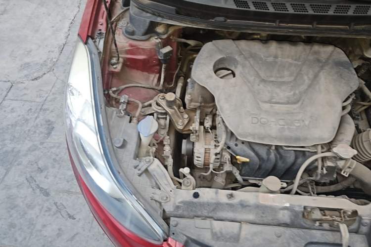 Used Hyundai Elantra (5th Generation / Langdong) 2012 1.6L Automatic Prestige Model Engine Bay Right