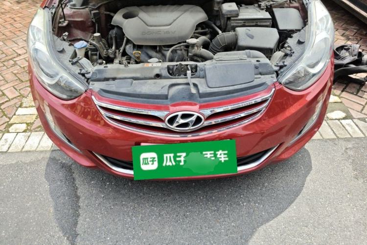 Used Hyundai Elantra (5th Generation / Langdong) 2012 1.6L Automatic Leading Model Engine Bay