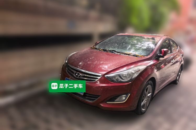 Used Hyundai Elantra (5th Generation / Langdong) 2012 1.6L Manual Leading Model Front Right 45 Deg