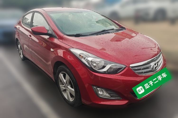 Used Hyundai Elantra (5th Generation / Langdong) 2012 1.6L Manual Fashion Edition Front Right 45 Deg