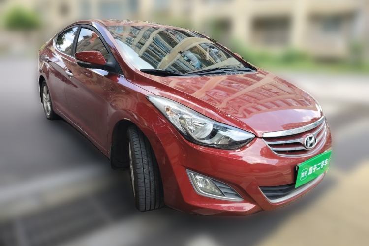 Used Hyundai Elantra (5th Generation / Langdong) 2012 1.6L Automatic Prestige Model Front Right 45 Deg