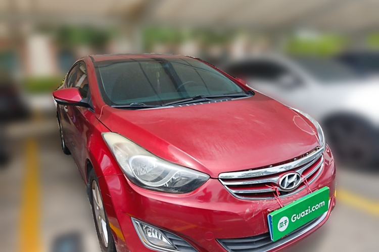Used Hyundai Elantra (5th Generation / Langdong) 2012 1.6L Manual Leading Model Front Right 45 Deg
