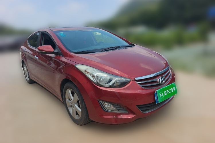 Used Hyundai Elantra (5th Generation / Langdong) 2012 1.6L Manual Leading Model Front Right 45 Deg
