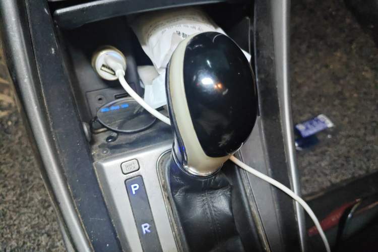 Used Hyundai Elantra (5th Generation / Langdong) 2012 1.6L Automatic Prestige Model Gear Lever