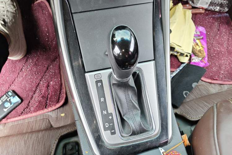 Used Hyundai Elantra (5th Generation / Langdong) 2012 1.6L Automatic Leading Model Gear Lever