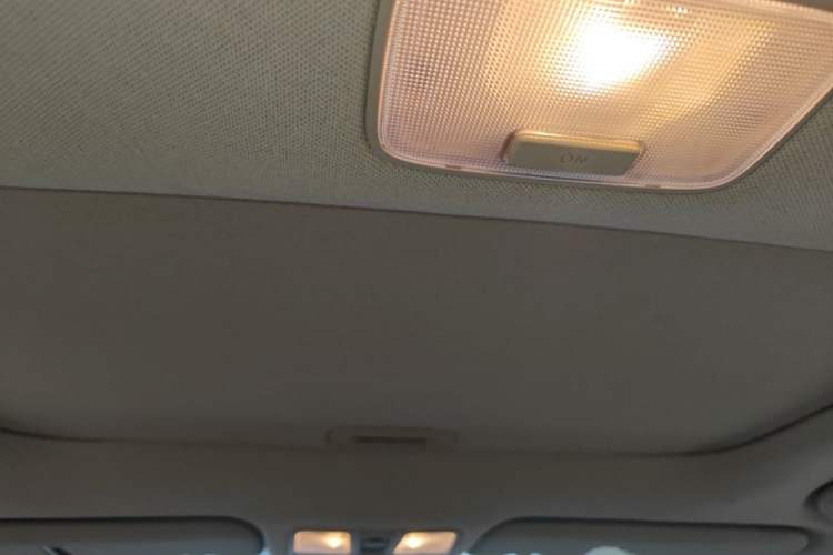 Used Hyundai Elantra (5th Generation / Langdong) 2012 1.6L Automatic Prestige Model Headliner
