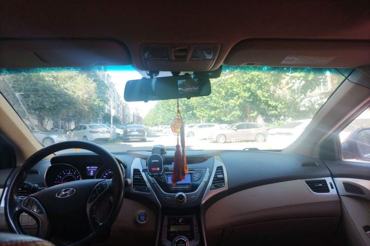 Used Hyundai Elantra (5th Generation / Langdong) 2012 1.6L Automatic Prestige Model Headliner
