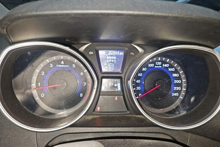 Used Hyundai Elantra (5th Generation / Langdong) 2012 1.6L Automatic Prestige Model Instrument Cluster
