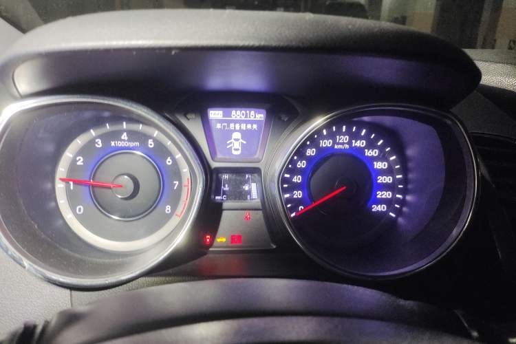 Used Hyundai Elantra (5th Generation / Langdong) 2012 1.6L Manual Leading Model Instrument Cluster