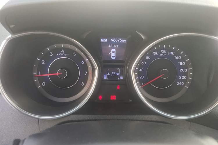 Used Hyundai Elantra (5th Generation / Langdong) 2012 1.6L Automatic Leading Model Instrument Cluster