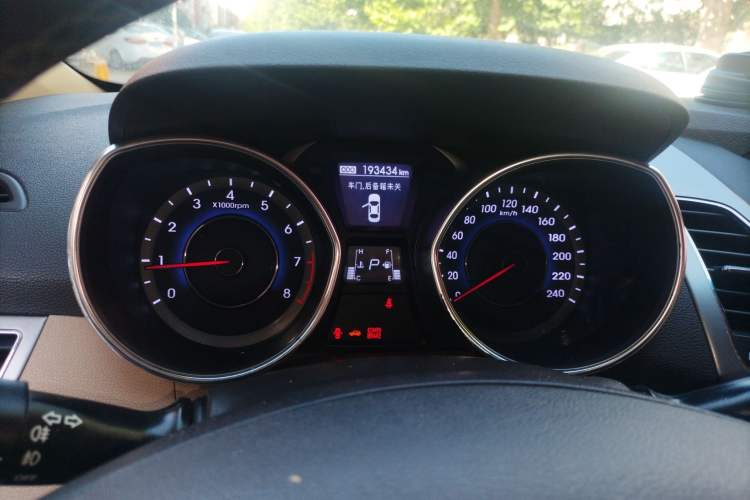Used Hyundai Elantra (5th Generation / Langdong) 2012 1.6L Automatic Prestige Model Instrument Cluster