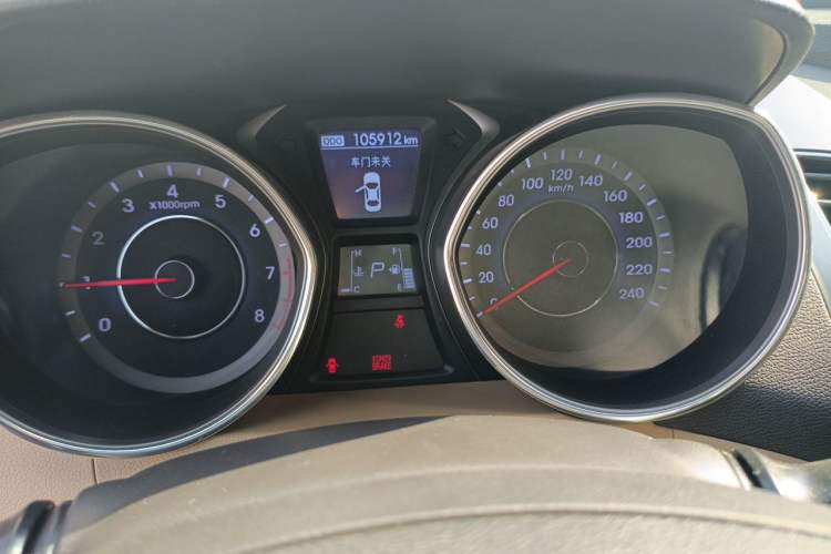 Used Hyundai Elantra (5th Generation / Langdong) 2012 1.6L Automatic Leading Model Instrument Cluster