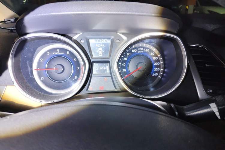 Used Hyundai Elantra (5th Generation / Langdong) 2012 1.6L Automatic Prestige Model Instrument Cluster