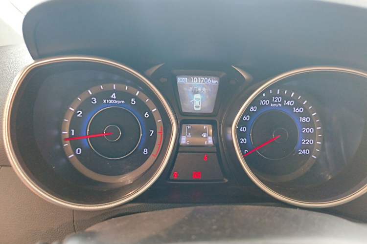 Used Hyundai Elantra (5th Generation / Langdong) 2012 1.6L Manual Leading Model Instrument Cluster