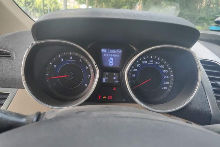Used Hyundai Elantra (5th Generation / Langdong) 2012 1.6L Manual Leading Model Instrument Cluster