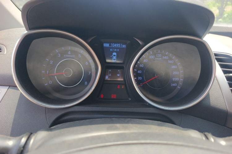 Used Hyundai Elantra (5th Generation / Langdong) 2012 1.6L Manual Leading Model Instrument Cluster