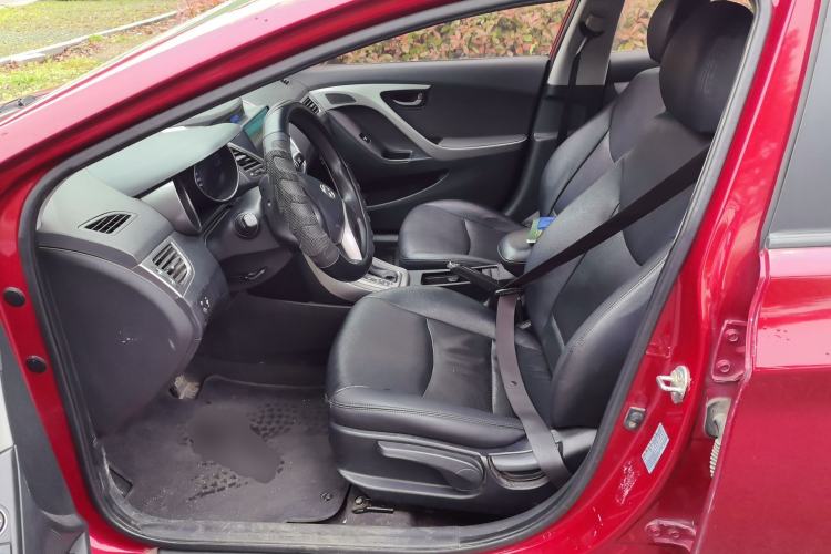 Used Hyundai Elantra (5th Generation / Langdong) 2012 1.6L Automatic Fashion Edition Left Front Seat