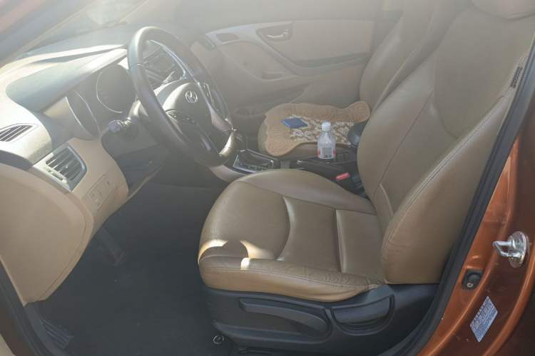 Used Hyundai Elantra (5th Generation / Langdong) 2012 1.6L Automatic Leading Model Left Front Seat