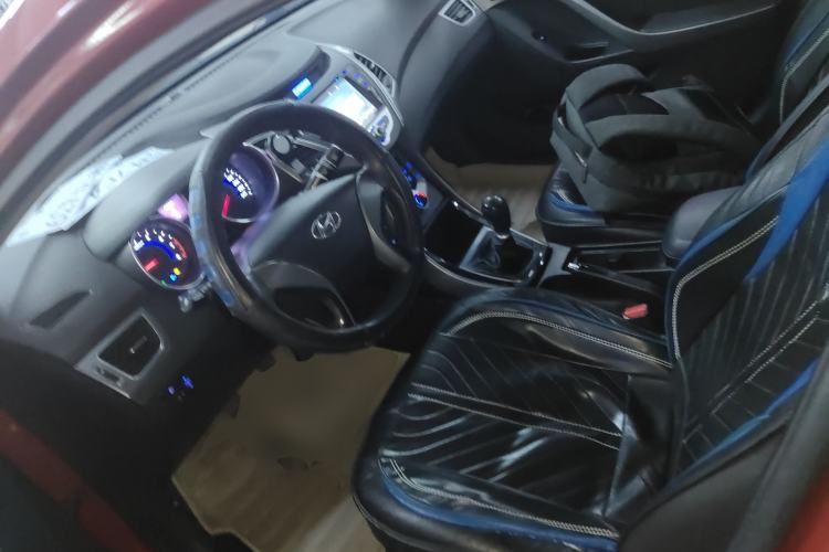 Used Hyundai Elantra (5th Generation / Langdong) 2012 1.6L Manual Leading Model Left Front Seat
