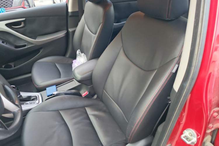 Used Hyundai Elantra (5th Generation / Langdong) 2012 1.6L Automatic Fashion Edition Left Front Seat