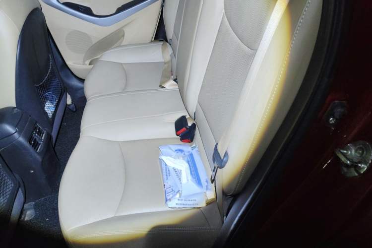 Used Hyundai Elantra (5th Generation / Langdong) 2012 1.6L Automatic Prestige Model Left Rear Seat