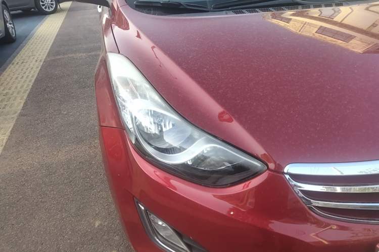 Used Hyundai Elantra (5th Generation / Langdong) 2012 1.6L Automatic Leading Model Right Front Headlight
