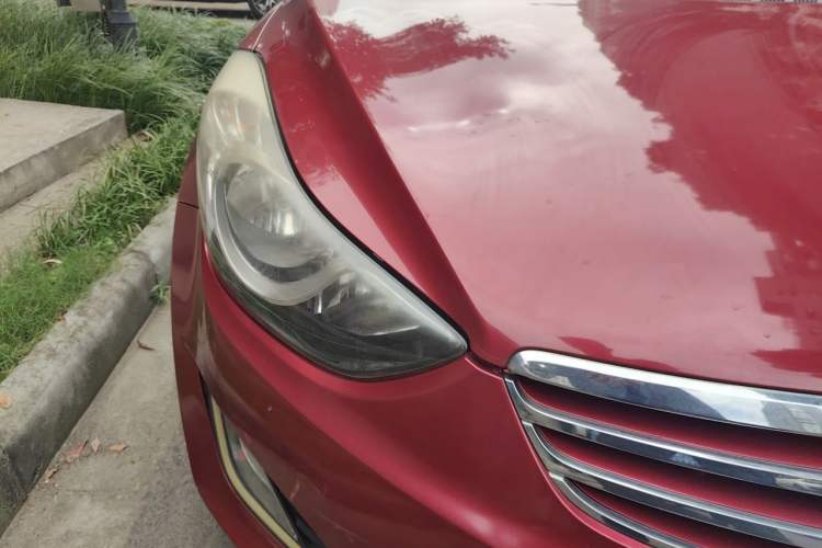 Used Hyundai Elantra (5th Generation / Langdong) 2012 1.6L Manual Fashion Edition Right Front Headlight