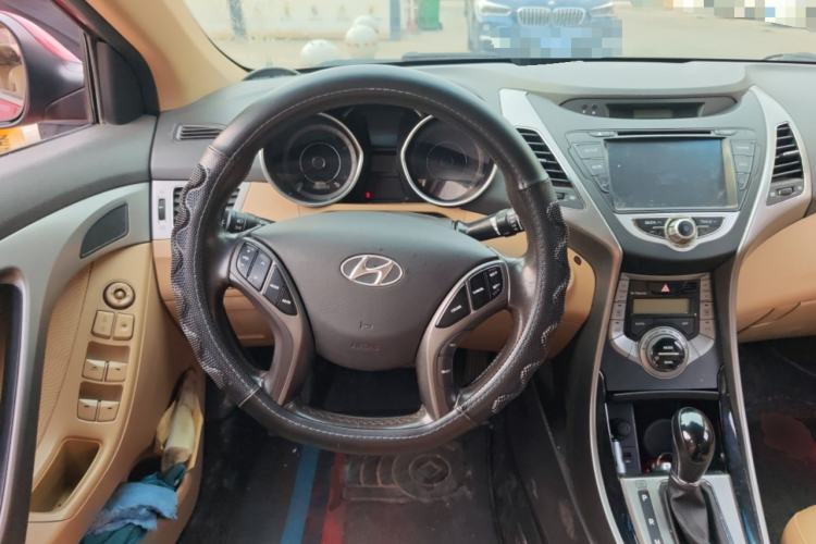 Used Hyundai Elantra (5th Generation / Langdong) 2012 1.6L Automatic Prestige Model Steering Wheel