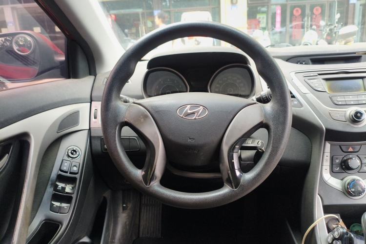 Used Hyundai Elantra (5th Generation / Langdong) 2012 1.6L Automatic Fashion Edition Steering Wheel