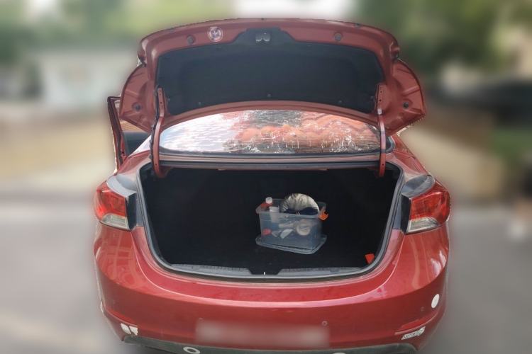 Used Hyundai Elantra (5th Generation / Langdong) 2012 1.6L Automatic Prestige Model Trunk