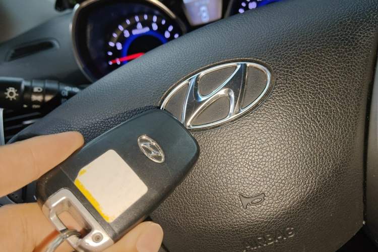 Used Hyundai Elantra (5th Generation / Langdong) 2012 1.6L Automatic Prestige Model Vehicle Key