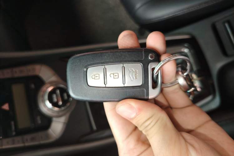 Used Hyundai Elantra (5th Generation / Langdong) 2012 1.6L Automatic Prestige Model Vehicle Key