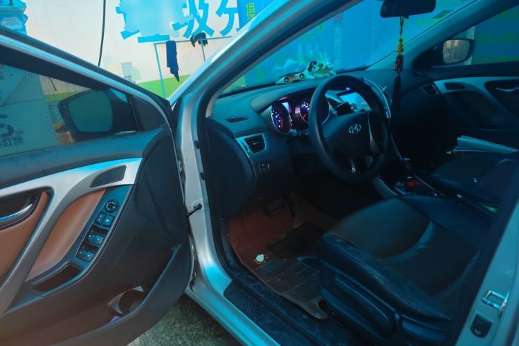 Used Hyundai Elantra (5th Generation / Langdong) 2012 1.6L Automatic Leading Model Driver Seat