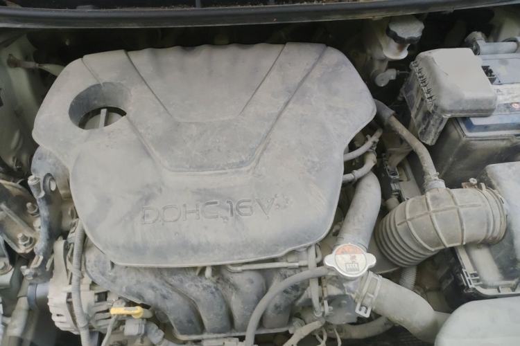 Used Hyundai Elantra (5th Generation / Langdong) 2012 1.6L Automatic Leading Model Engine Bay