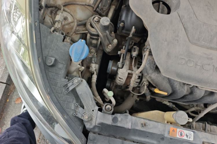 Used Hyundai Elantra (5th Generation / Langdong) 2012 1.6L Automatic Leading Model Engine Bay Right