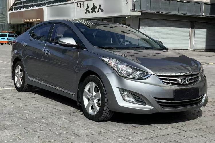 Used Hyundai Elantra (5th Generation / Langdong) 2012 1.6L Manual Leading Model Exterior 1