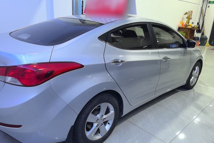 Used Hyundai Elantra (5th Generation / Langdong) 2012 1.6L Manual Leading Model Exterior 5