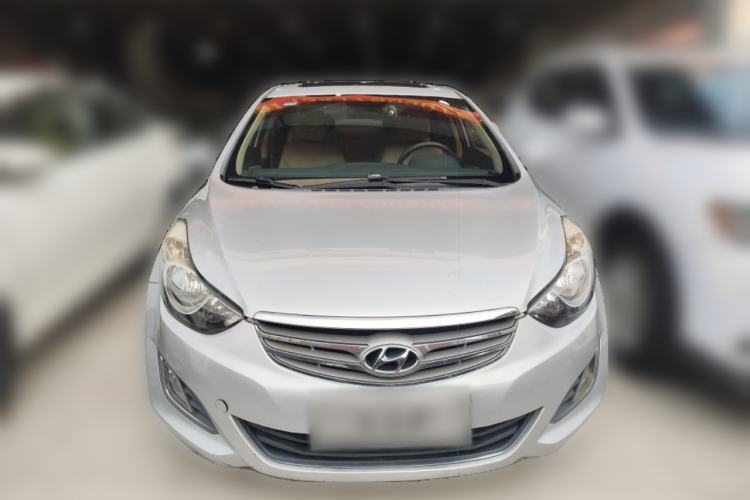 Used Hyundai Elantra (5th Generation / Langdong) 2012 1.6L Manual Leading Model Front