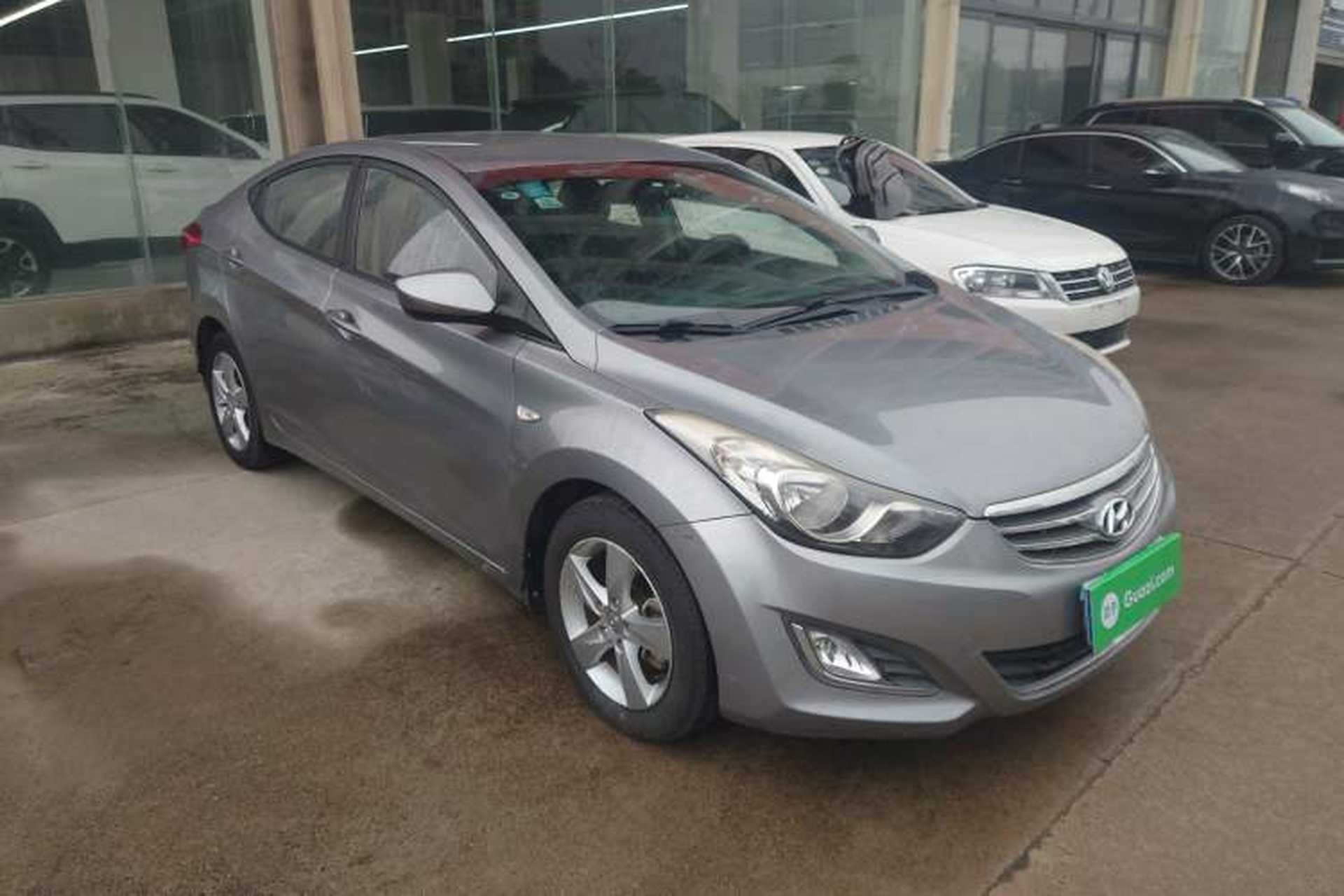 Used Hyundai Elantra (5th Generation / Langdong) 2012 1.6L Manual Fashion Edition Front Right 45 Deg