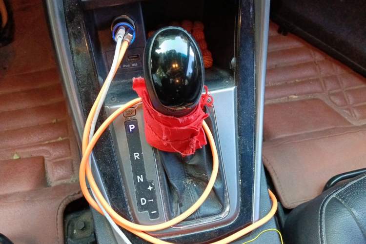 Used Hyundai Elantra (5th Generation / Langdong) 2012 1.6L Automatic Prestige Model Gear Lever