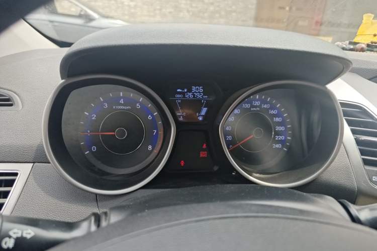 Used Hyundai Elantra (5th Generation / Langdong) 2012 1.6L Manual Fashion Edition Instrument Cluster
