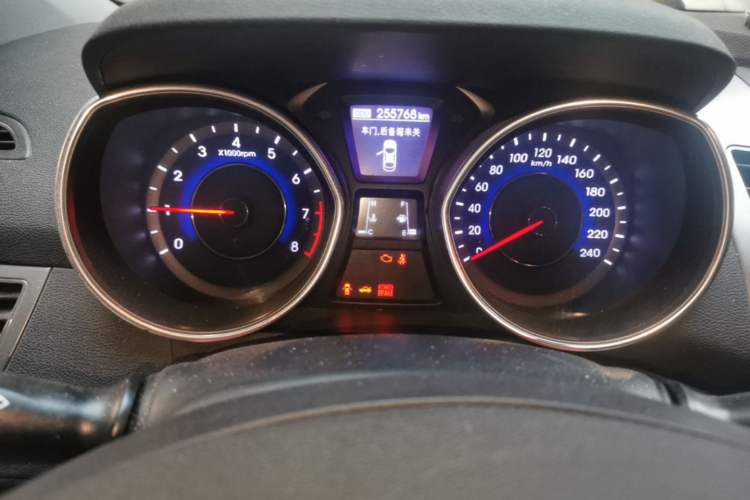 Used Hyundai Elantra (5th Generation / Langdong) 2012 1.6L Manual Leading Model Instrument Cluster