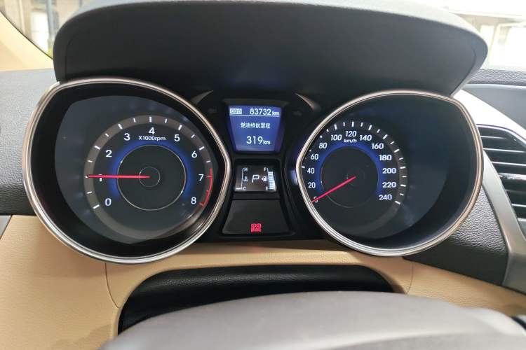 Used Hyundai Elantra (5th Generation / Langdong) 2012 1.6L Automatic Prestige Model Instrument Cluster