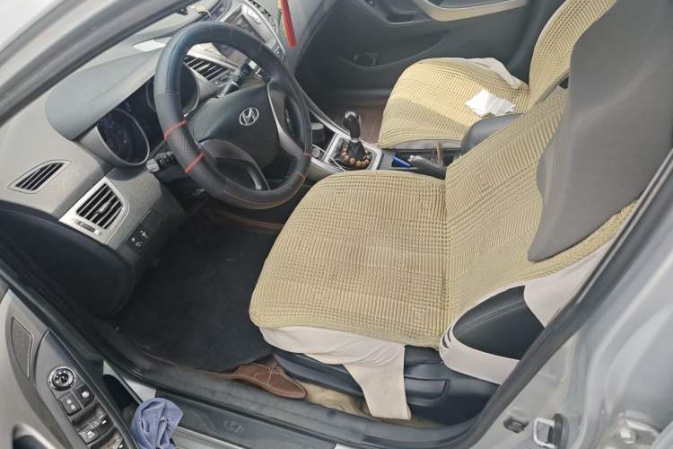 Used Hyundai Elantra (5th Generation / Langdong) 2012 1.6L Manual Fashion Edition Left Front Seat