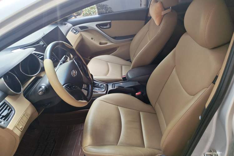 Used Hyundai Elantra (5th Generation / Langdong) 2012 1.6L Automatic Prestige Model Left Front Seat