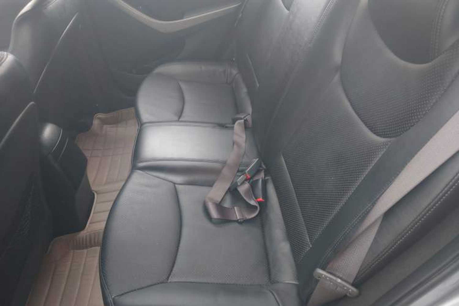 Used Hyundai Elantra (5th Generation / Langdong) 2012 1.6L Manual Fashion Edition Left Rear Seat