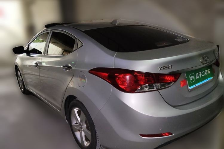 Used Hyundai Elantra (5th Generation / Langdong) 2012 1.6L Manual Leading Model Rear Left 45 Deg