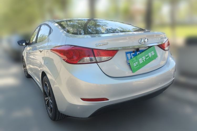 Used Hyundai Elantra (5th Generation / Langdong) 2012 1.6L Automatic Leading Model Rear Left 45 Deg