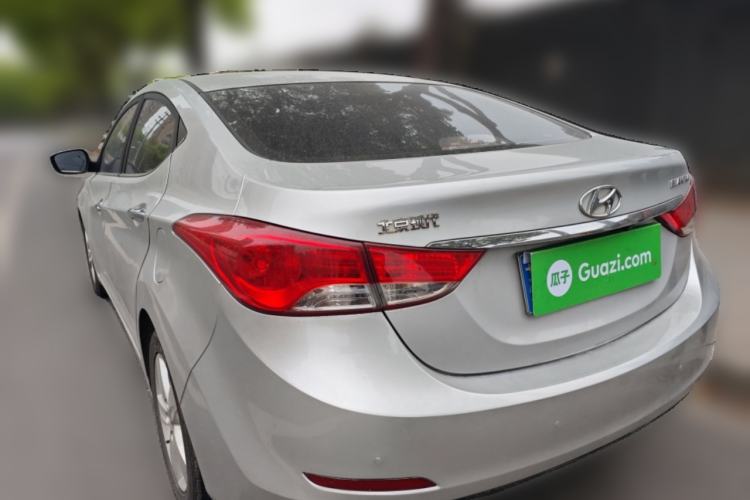 Used Hyundai Elantra (5th Generation / Langdong) 2012 1.6L Automatic Leading Model Rear Left 45 Deg